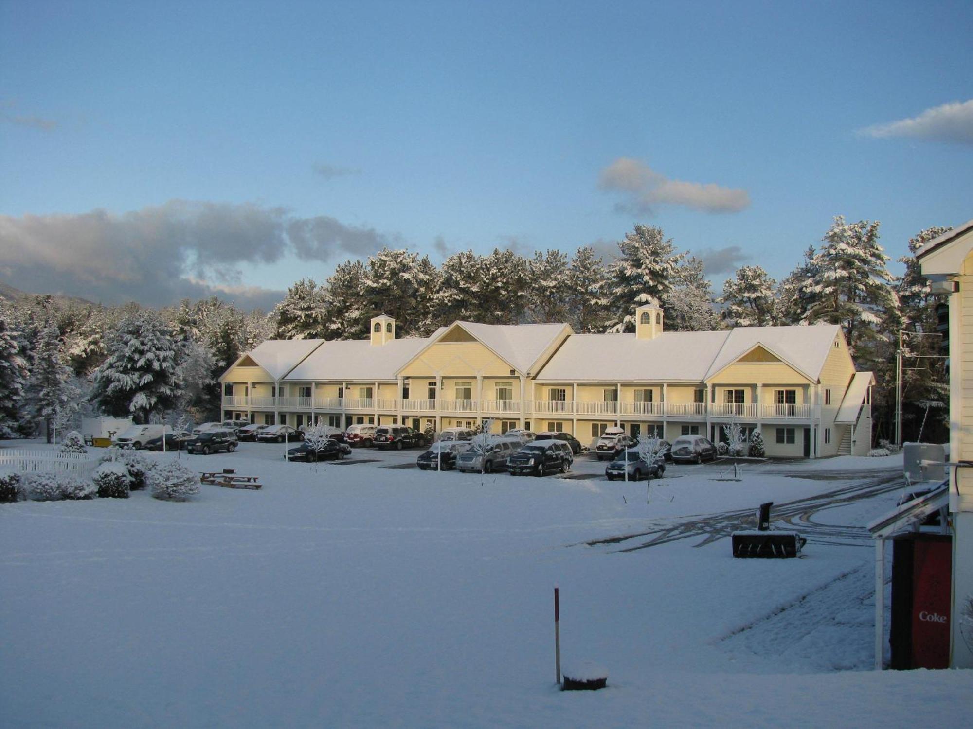 Golden Gables Inn Норт-Конвей Экстерьер фото